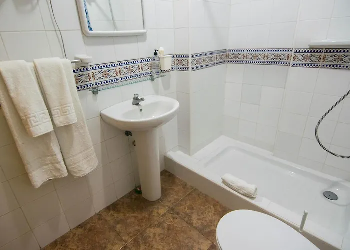 - Tenerife Alcalá la Real